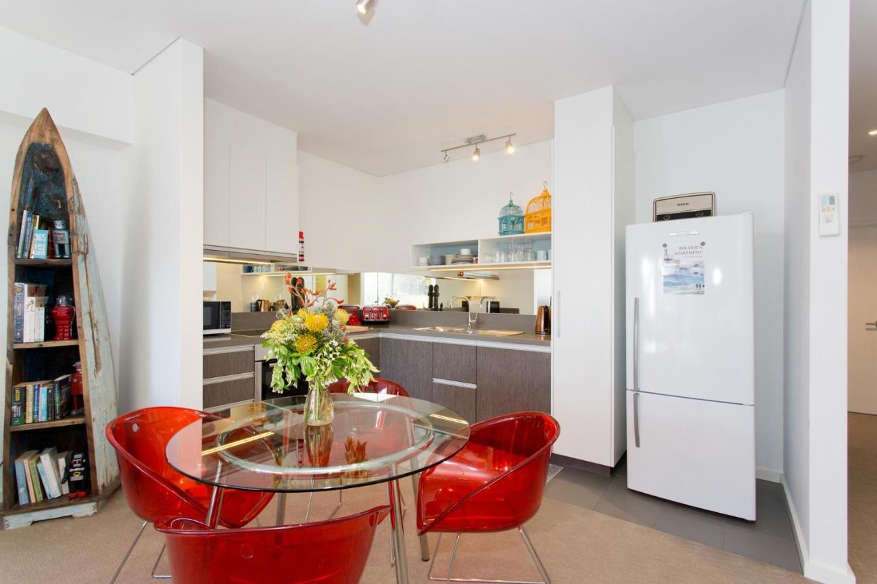 Seabreeze - Coastal Living Apartment Fremantle Bagian luar foto